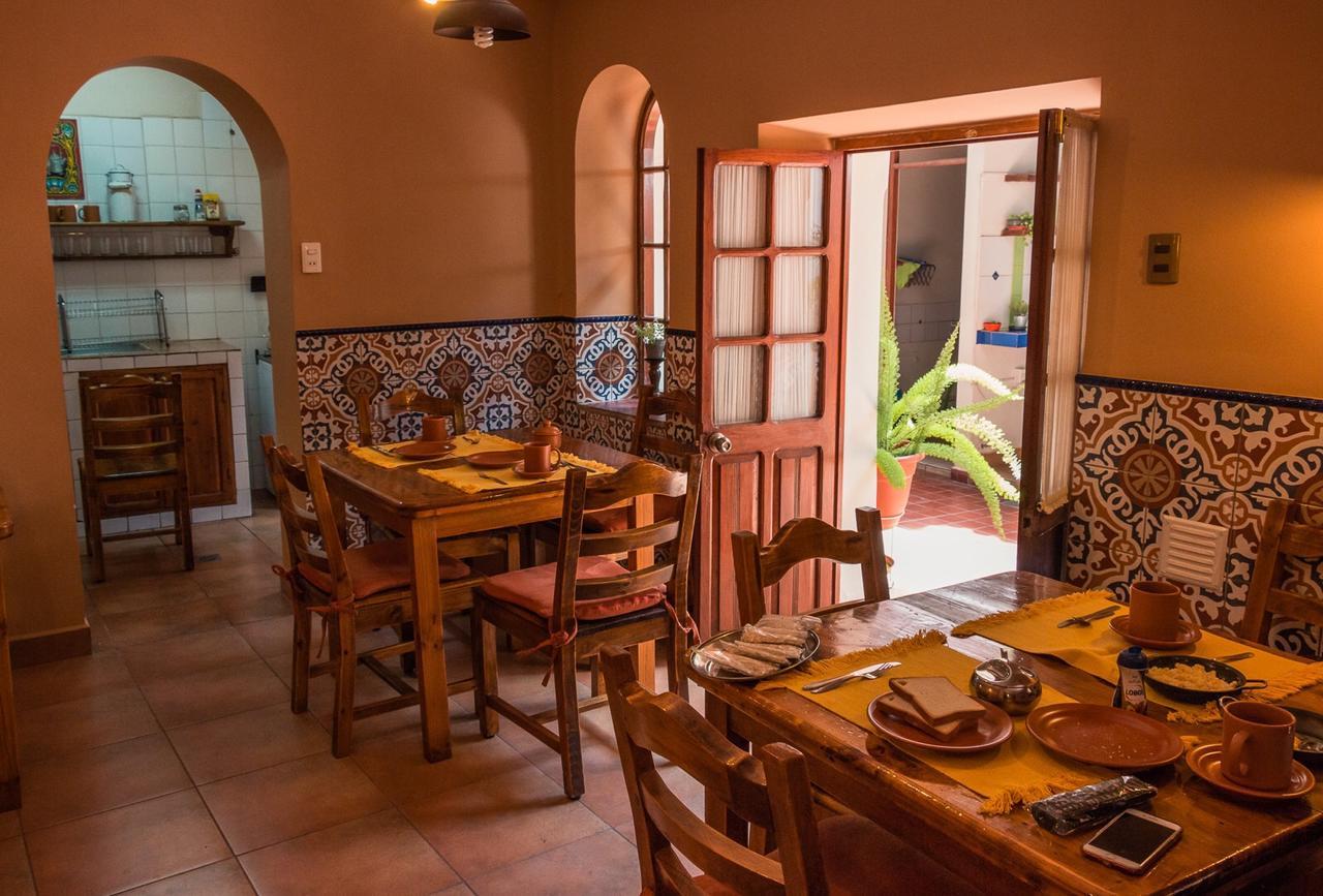 La Escondida Hostal Sucre Exterior foto